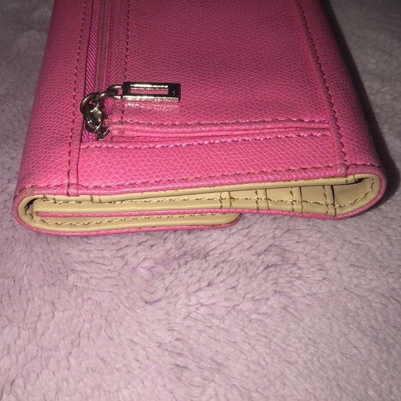 Guess Bags Guess Wallet Poshmark